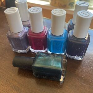 Essie nail polish only 6 left in first picture and free 1